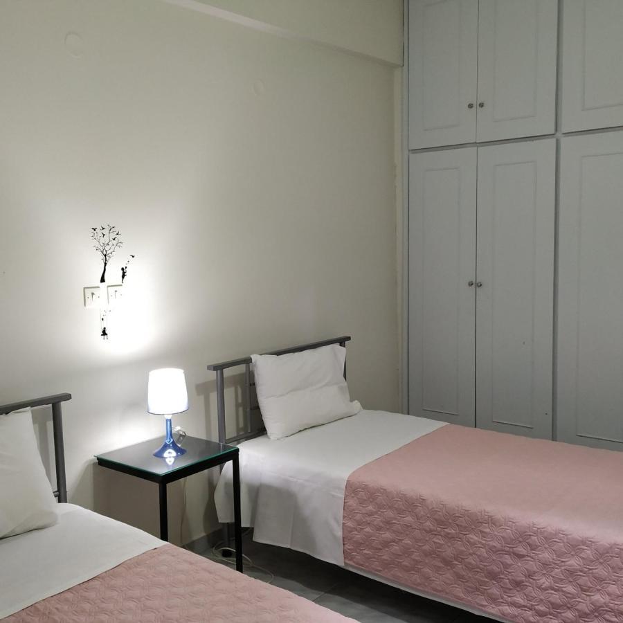 Vacations In Patra Rooms Bagian luar foto