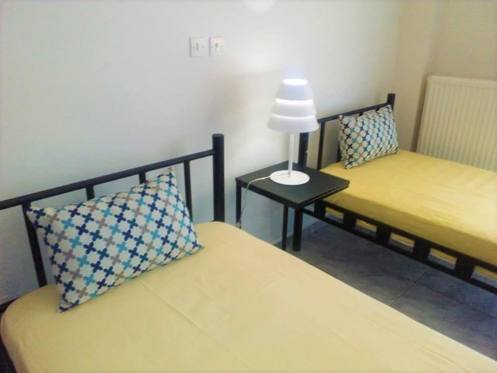 Vacations In Patra Rooms Bagian luar foto