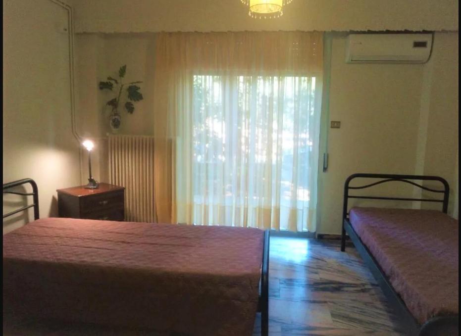 Vacations In Patra Rooms Bagian luar foto