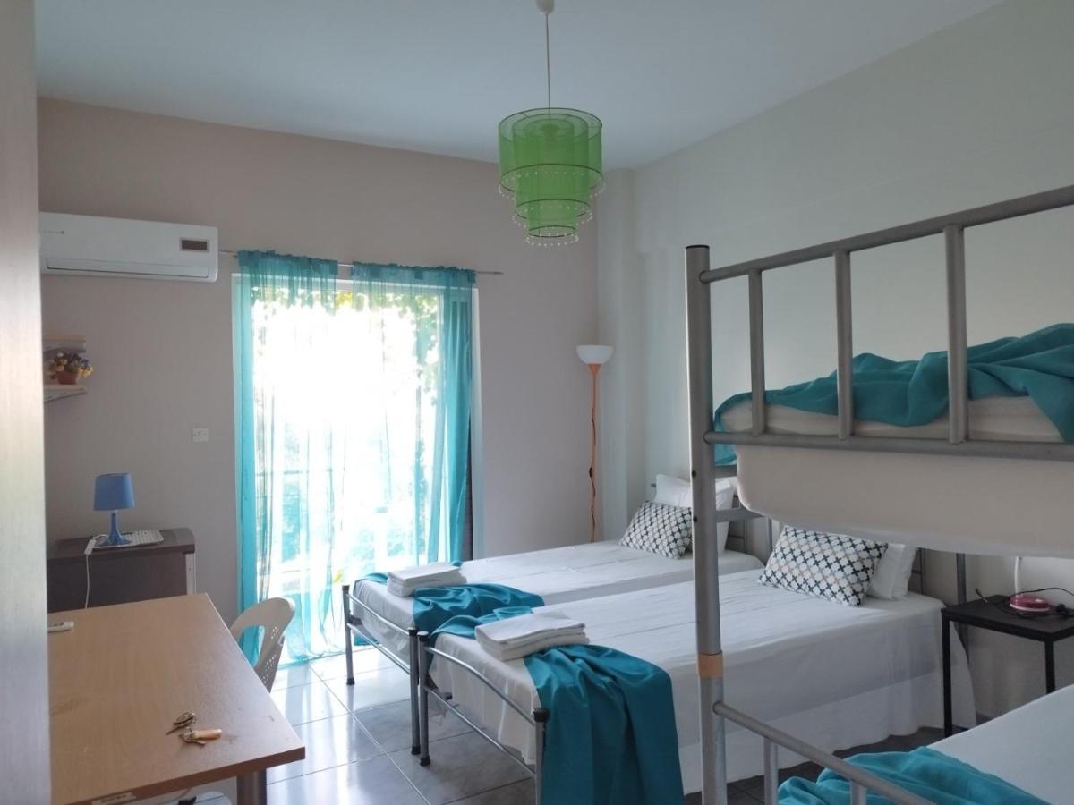 Vacations In Patra Rooms Bagian luar foto